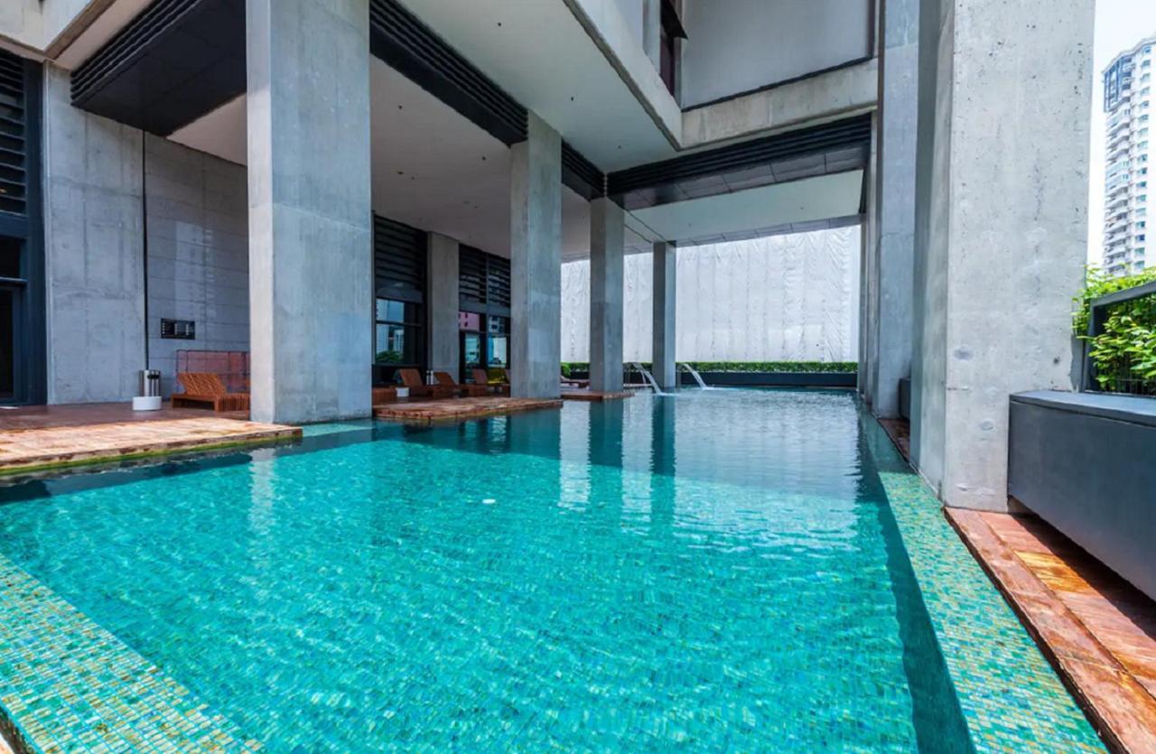 Luxury Arcoris Mont Kiara Nx 163Mall 1Bedroom 4 Pax Kuala Lumpur Esterno foto